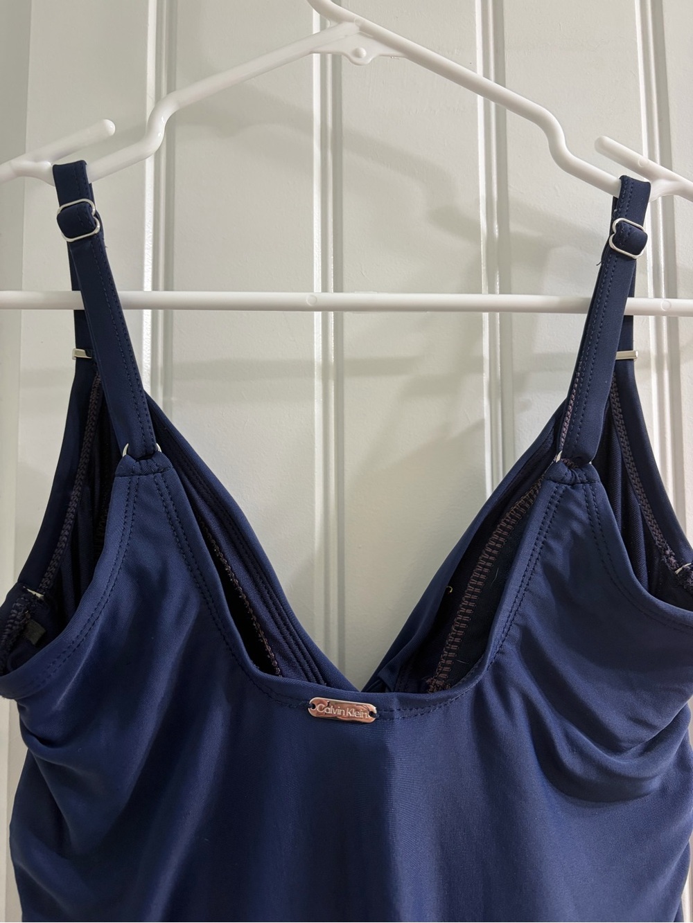 Calvin Klein Navy Ruched One-Piece Swimsuit Size 6 - Picture 4 of 6